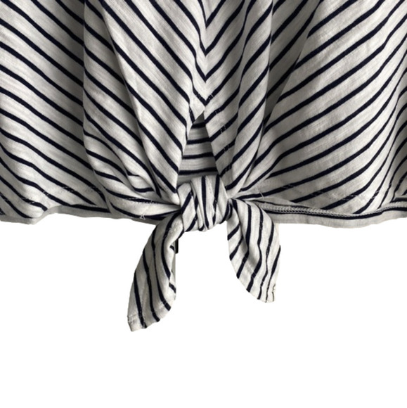CHICO's Women's Short Sleeve Tie Bottom Striped Top NWT Size 3 (16/18-XL) - Picture 4 of 5